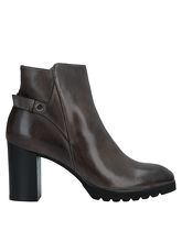 CALPIERRE Ankle boots