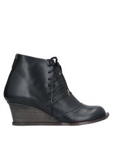 JOE NEPHIS Ankle boots