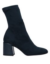 LM Ankle boots