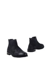 E...VEE Ankle boots