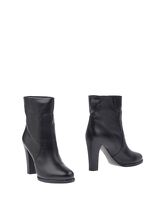 ROBERTO DEL CARLO Ankle boots