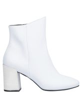 TIPE E TACCHI Ankle boots