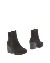 CAMPER Ankle boots