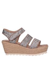 LE CHIC Sandals