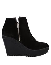 SIGRUN WOEHR Ankle boots