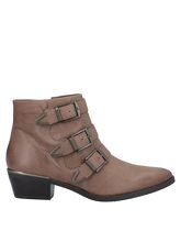 VINCE CAMUTO Ankle boots
