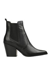 STEVE MADDEN Ankle boots