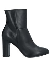 JANET & JANET Ankle boots