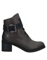 ROCCOBAROCCO Ankle boots