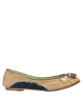 MEHER KAKALIA Ballet flats