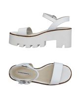 WINDSOR SMITH Sandals