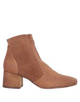 STÉPHANE DE RAUCOURT Ankle boots