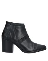 OASI Ankle boots