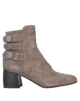 BPRIVATE Ankle boots