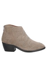 CATARINA MARTINS Ankle boots