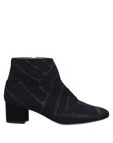 PAOLA D'ARCANO Ankle boots