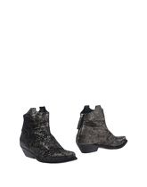 VIC MATIĒ Ankle boots