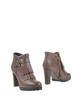 ETWOB Ankle boots
