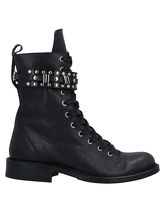 HTC Ankle boots