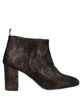 PAOLA D'ARCANO Ankle boots