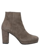 L'AMOUR Ankle boots