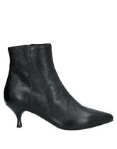 STRATEGIA Ankle boots