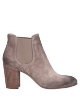 STRATEGIA Ankle boots