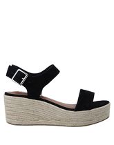 STEVE MADDEN Sandals