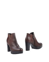 A&M COLLECTION Ankle boots