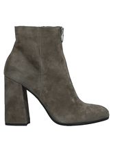 JANET & JANET Ankle boots