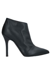 SPAZIOMODA Ankle boots