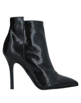 SPAZIOMODA Ankle boots