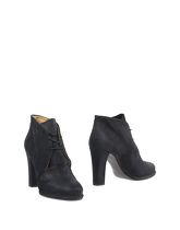 ROBERTO DEL CARLO Ankle boots