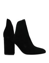 STEVE MADDEN Ankle boots