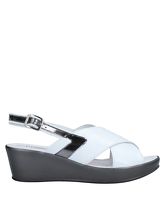 DONNA SOFT Sandals