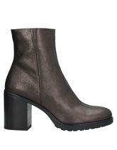 JANET & JANET Ankle boots