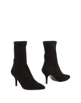 STUART WEITZMAN Ankle boots