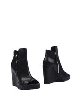 CRIME London Ankle boots