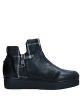 GUIDO SGARIGLIA Ankle boots