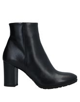 A&M COLLECTION Ankle boots