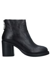 PREVENTI Ankle boots