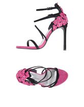 STUART WEITZMAN Sandals