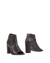 PREVENTI Ankle boots