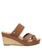 UGG AUSTRALIA Sandals