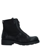 O.X.S. Ankle boots
