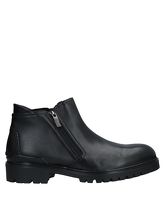 GIOVANNI CONTI Ankle boots