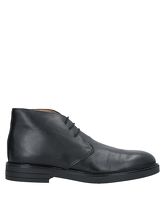 ROBERTO DELLA CROCE Ankle boots