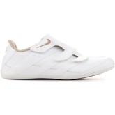 Nike  Wmns  Roubaix V 316262 122  women's Shoes (Trainers) in White