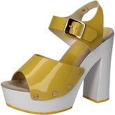 Suky Brand  sandals patent leather AC800  women's Sandals in Yellow