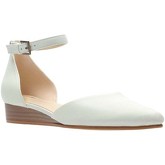 Clarks  Sense Eva Wedge Heel Shoes  women's Shoes (Pumps / Ballerinas) in White